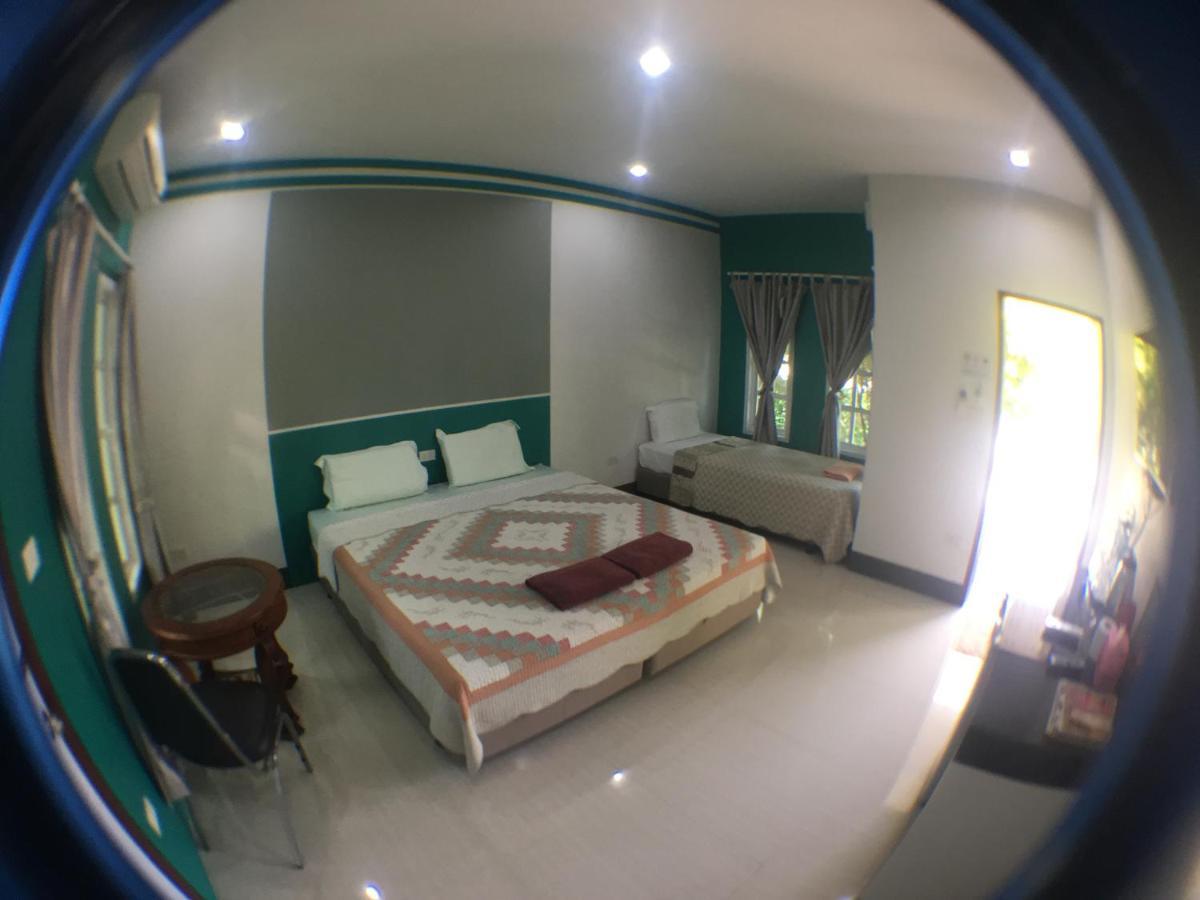 Baan Suan Resort Juree Punsuk Супхан Бури Екстериор снимка