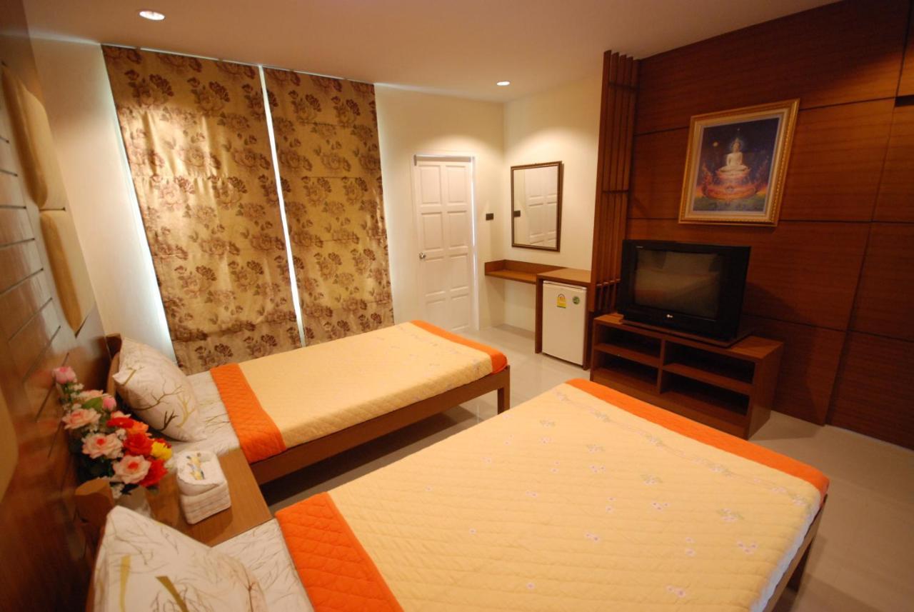 Baan Suan Resort Juree Punsuk Супхан Бури Екстериор снимка
